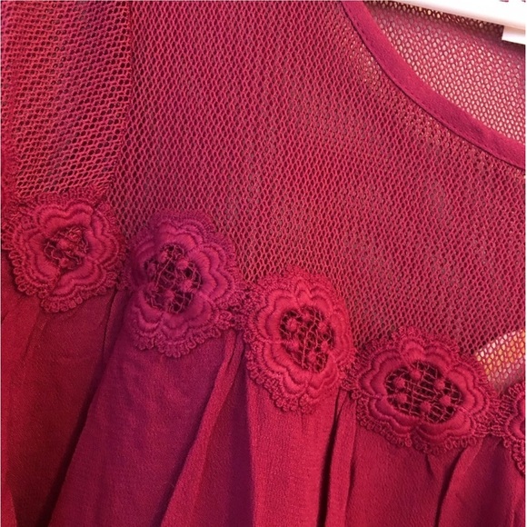 Hayden Blouse Mesh Floral Appliqué Berry Red Women’s Top NEW - Picture 7 of 7